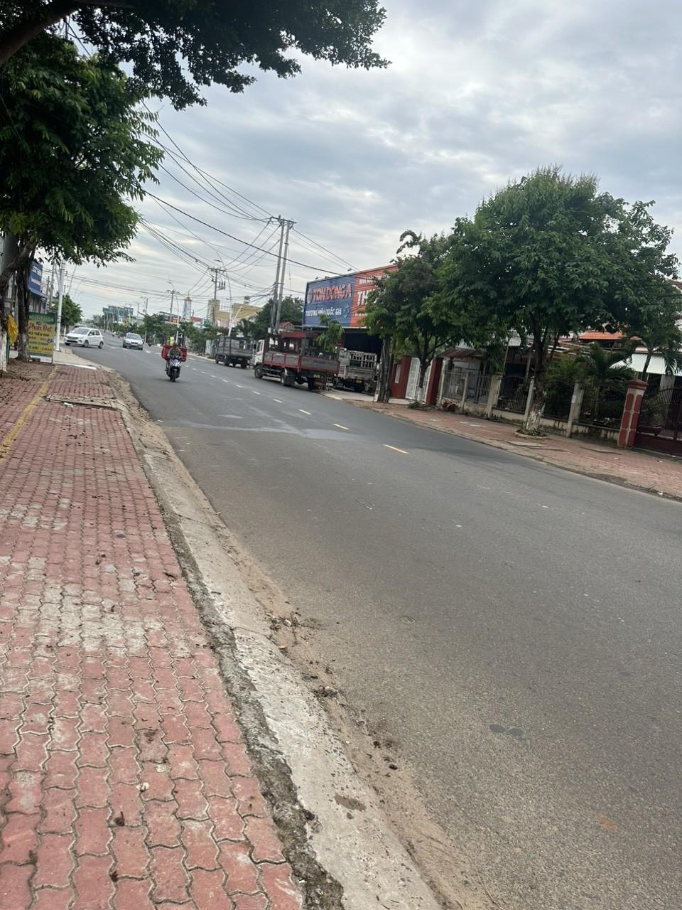 z5573310821040_b03b455347d8926507fff7bb6cbe736b