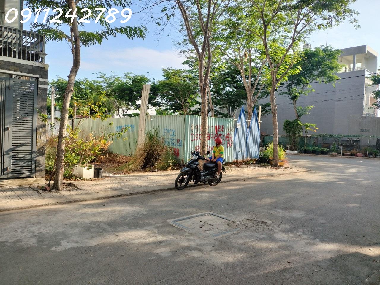 z5573681372872_2b82e91754ac0b7af558d60f857f3b18