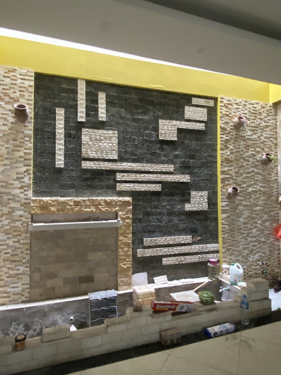 z5577681346210_5c16b0437b8075f4e967ec6a658bd1da