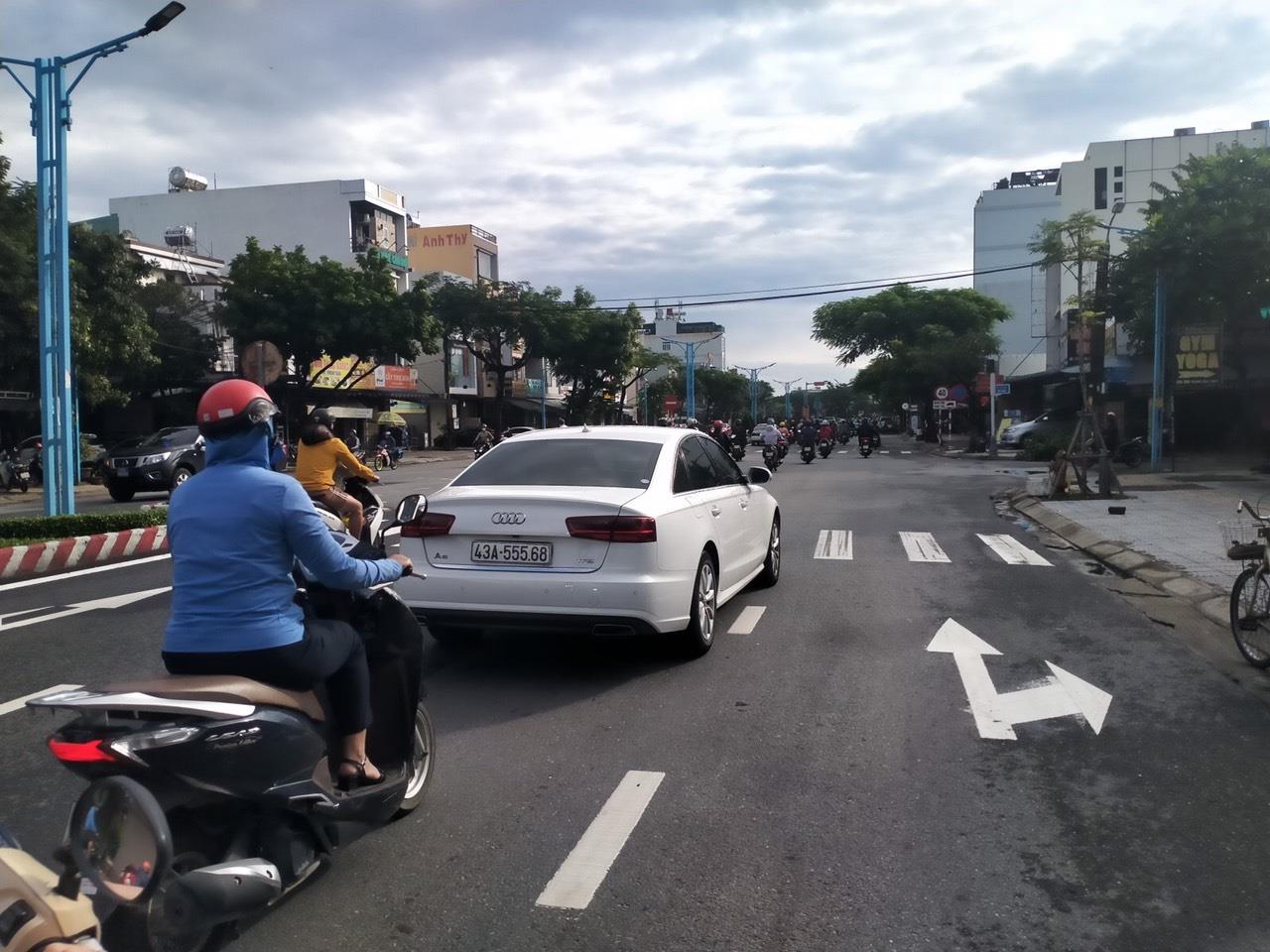 z5579249664749_22513800d4d8057aa39e20099226d110