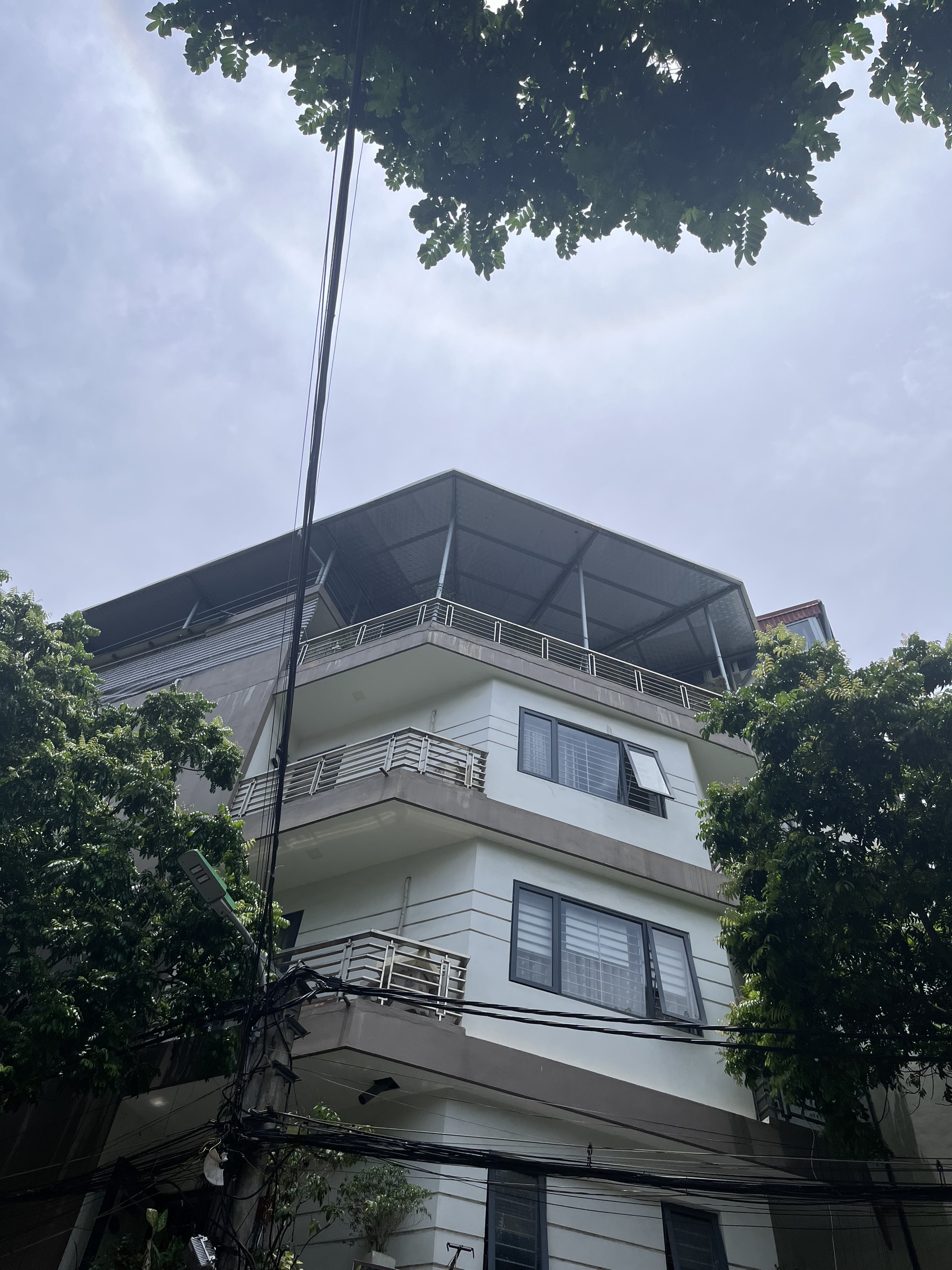 z5582003555011_f8a7309385f22c84d2622694b3b94e67