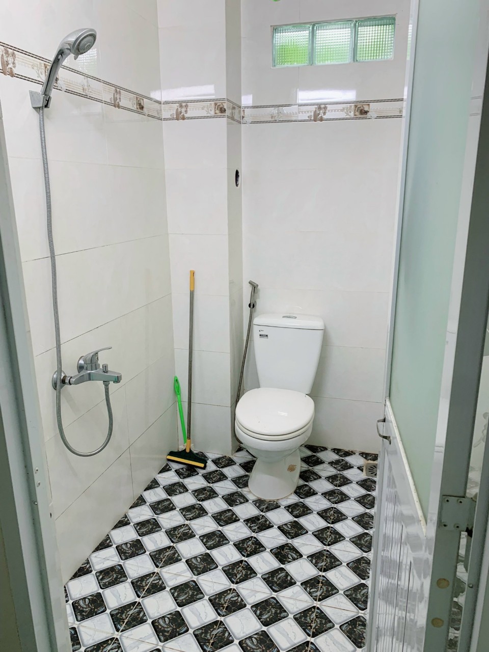 z5583150554267_4b406c13ec7b2813ecb2b581e1787269