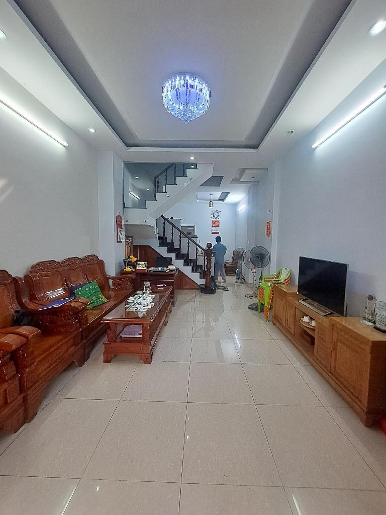 z5583519042620_383729765e5b861afe97b9734521a664