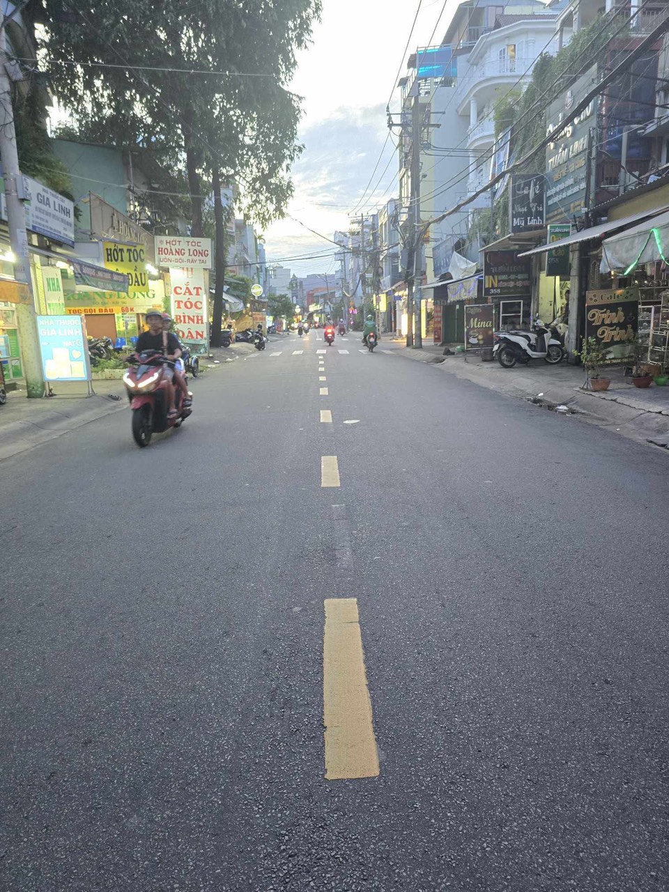 z5583566896623_82b5bc859b385154d76e9e3b032333b2