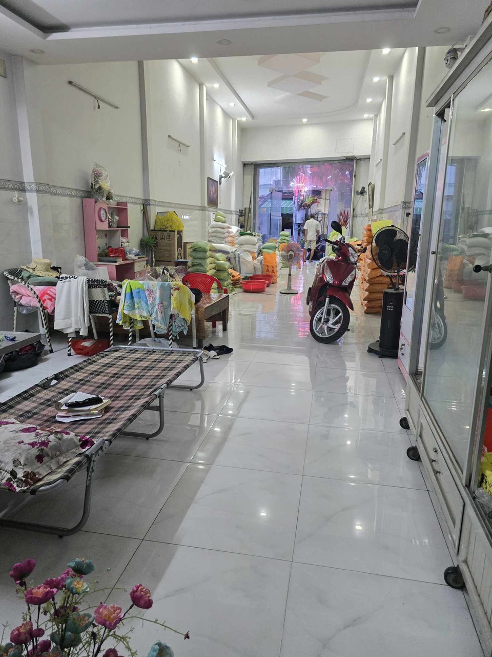 z5583566899173_a8dcc83e3f760cbceb6e0b52ef0ff2b1