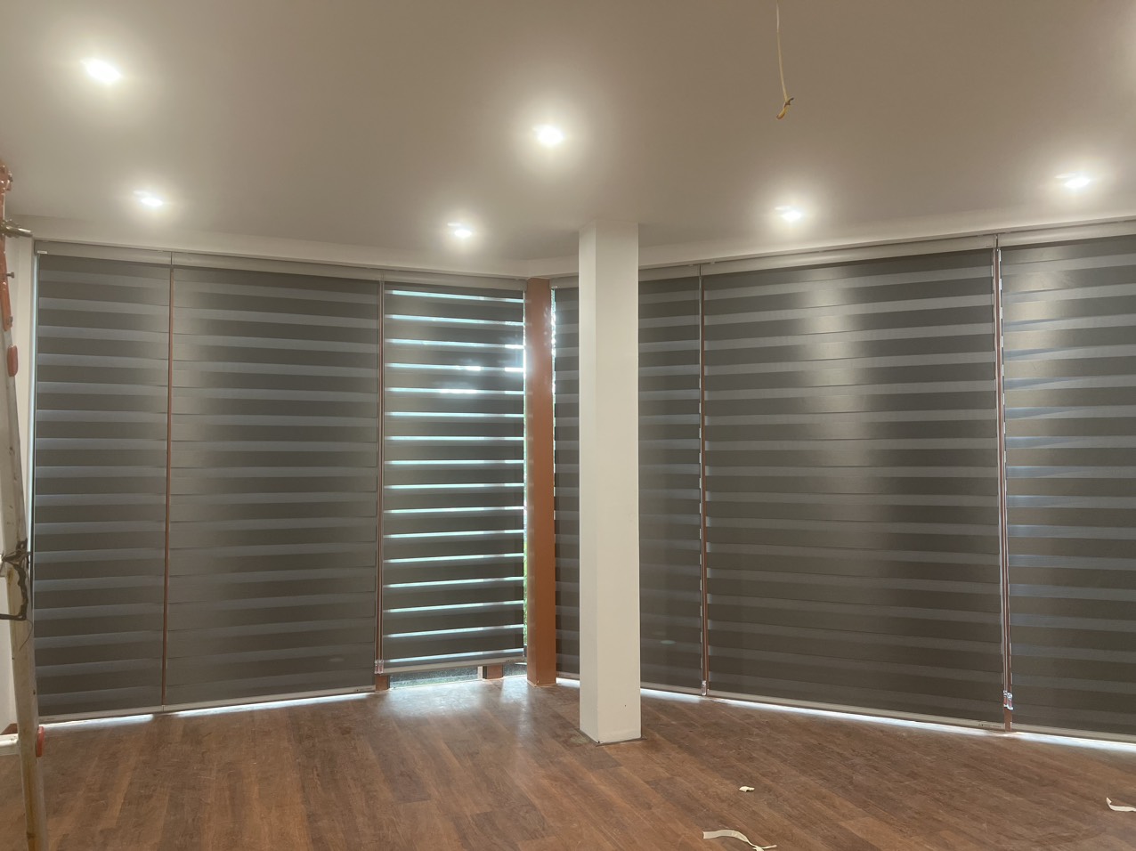 z5584632969368_d525fe35a57f5e42813289c4c523384b