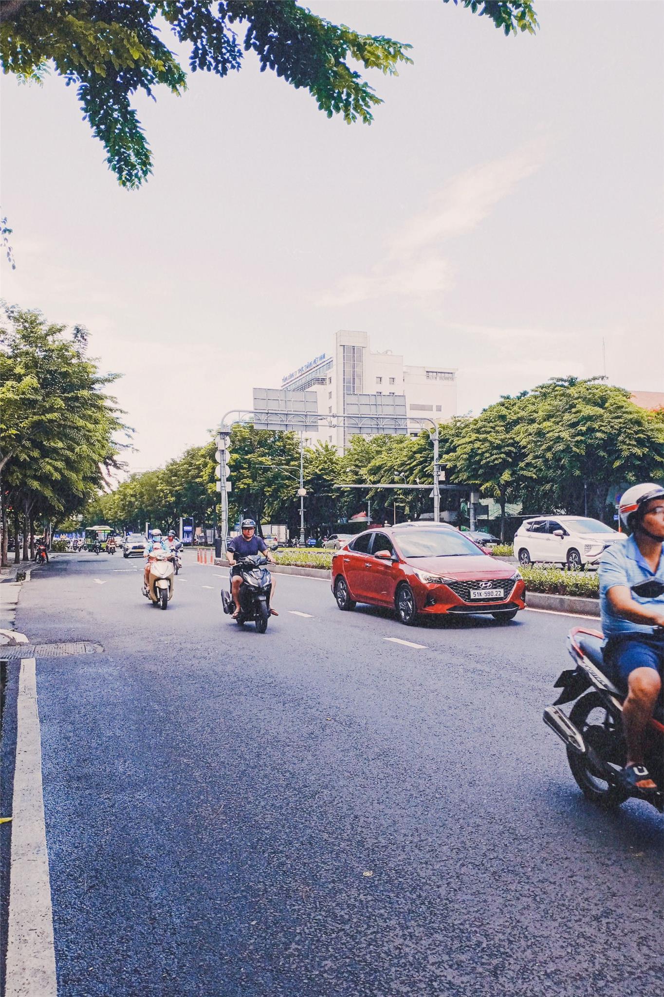 z5585160423233_30546c62139eb633255d5e916d8f4b47