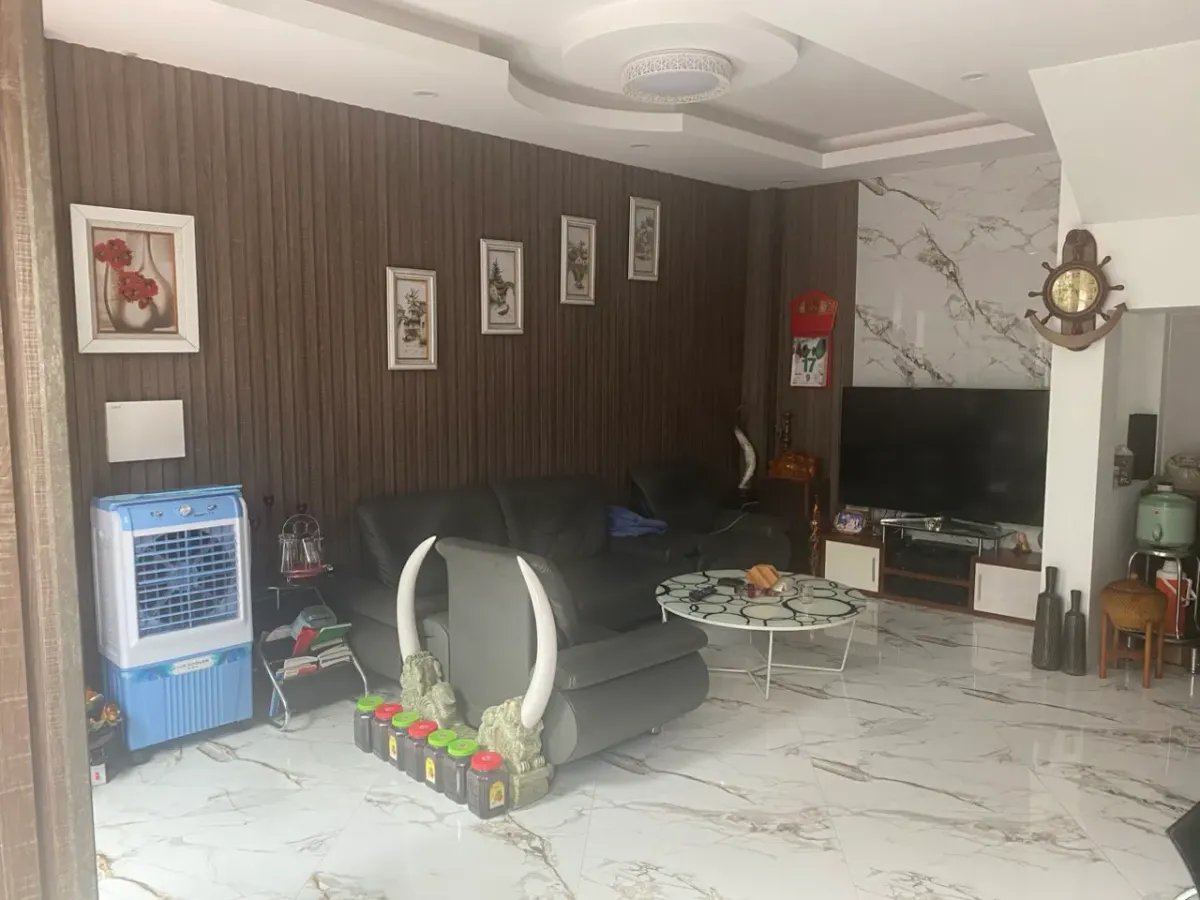 z5585373713479_d69db4074e0460bb1bf279221bb3613e