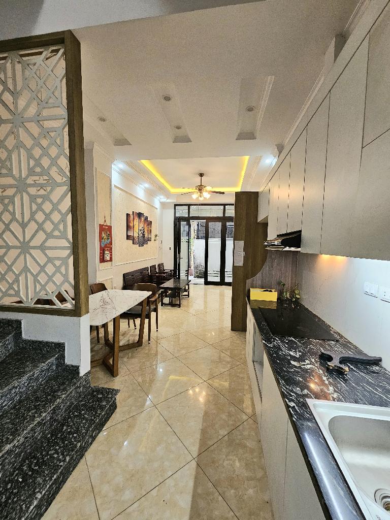 z5588289201033_5e456f3fce477beda93b3d3079510343