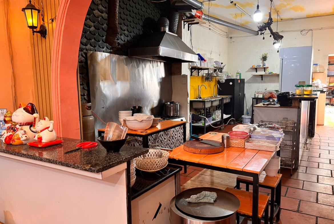 025c464c-c6c3-4f8b-807e-3a71983a674d