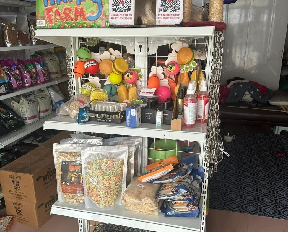 1f2bc630-b997-42c4-9d16-6a5f8792972a-975×1300