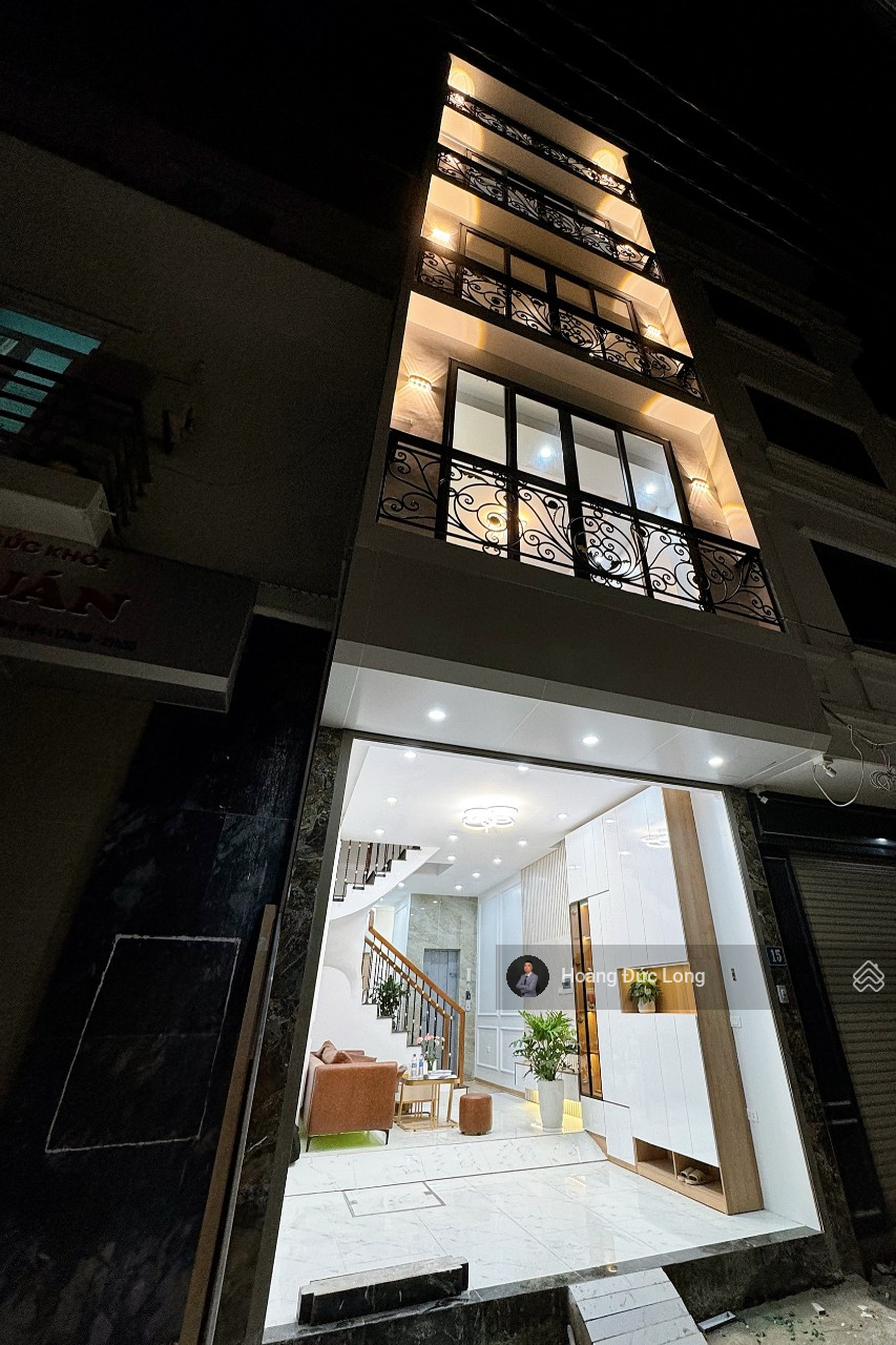 20240622214115-8e61_wm