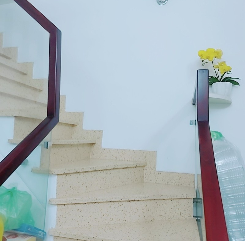 210fb47681f9329f44e94c4d28cdf75a.md