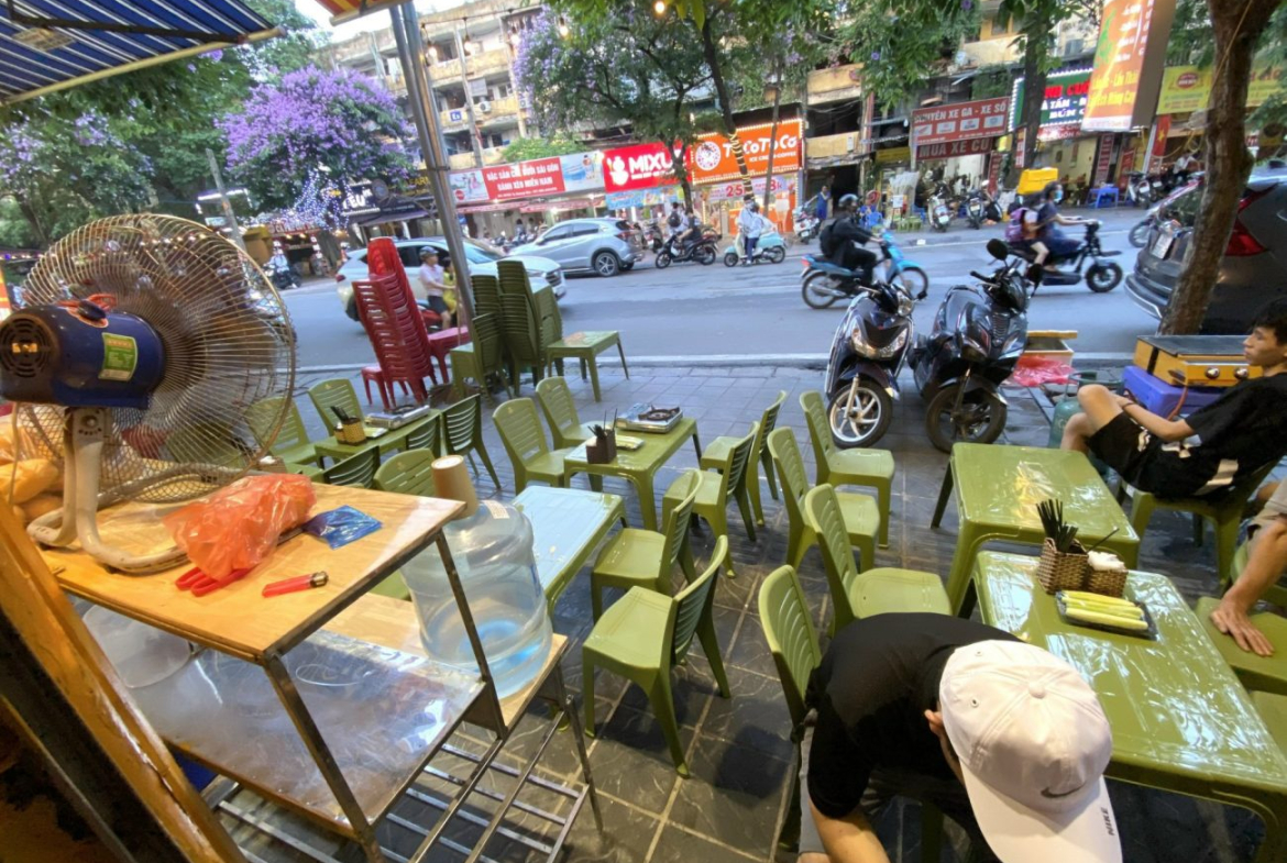 23c1db4a-0364-45ae-9717-1b31ee1298d5-1300×975