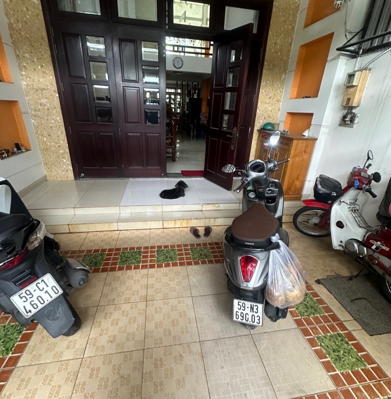 2hfk-86FDCB12-lxr956a7_11_lxr956kn