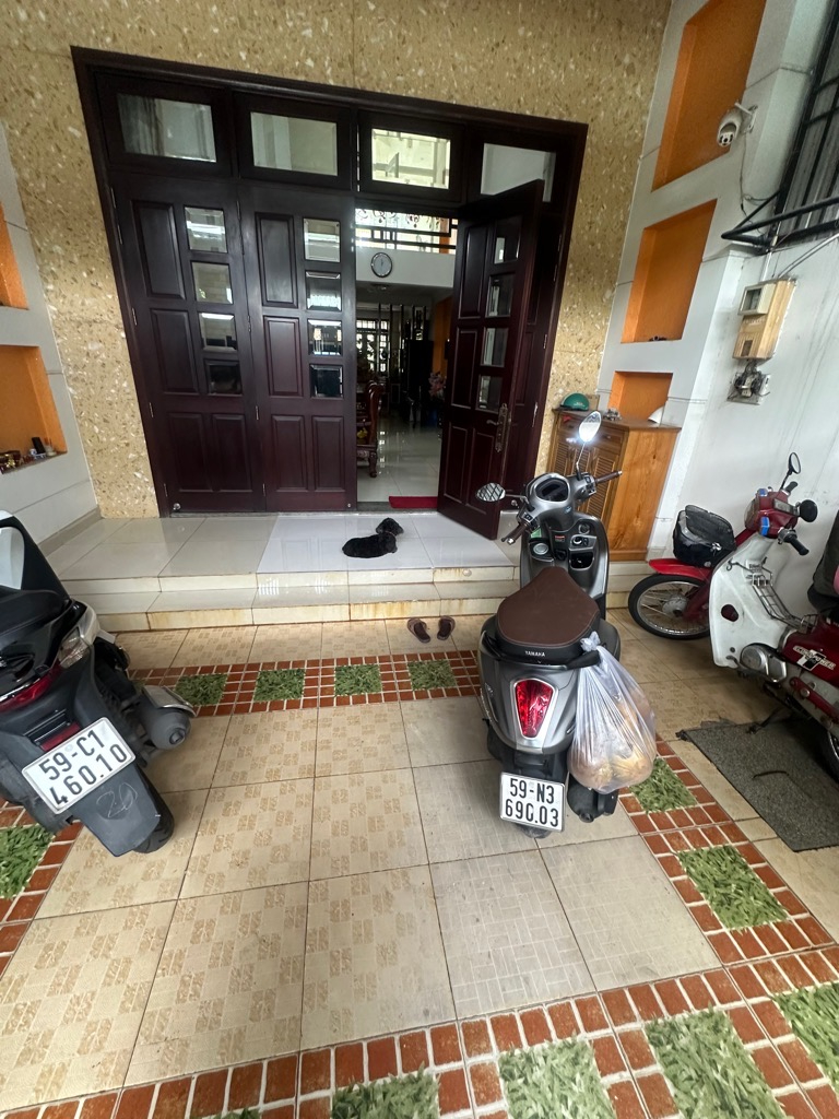 2hfk-86FDCB12-lxr956a7_11_lxr956kn