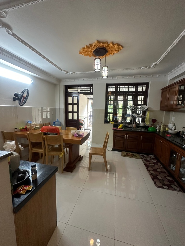 2hfk-86FDCB12-lxr956a7_15_lxr956oi