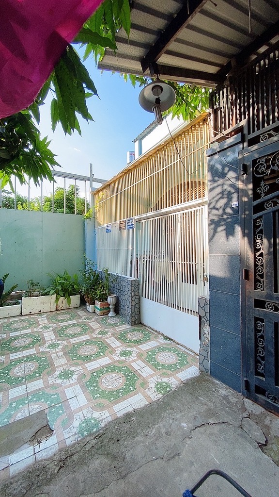 2ttm-1AE63224-lxd4qqh2_23_lxd4qr30