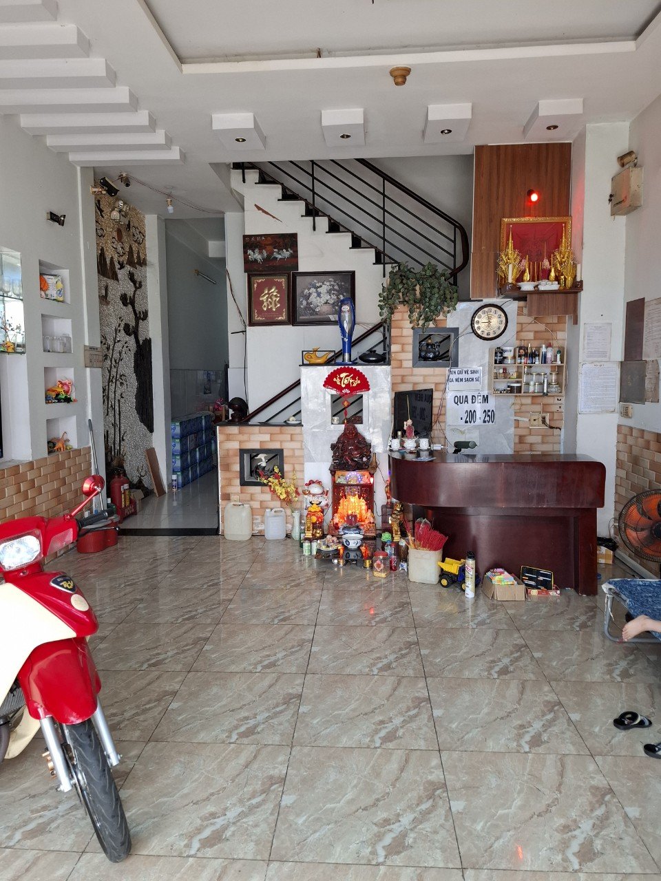 3e76aa12-8f81-457f-8d40-99aad37d1aa5