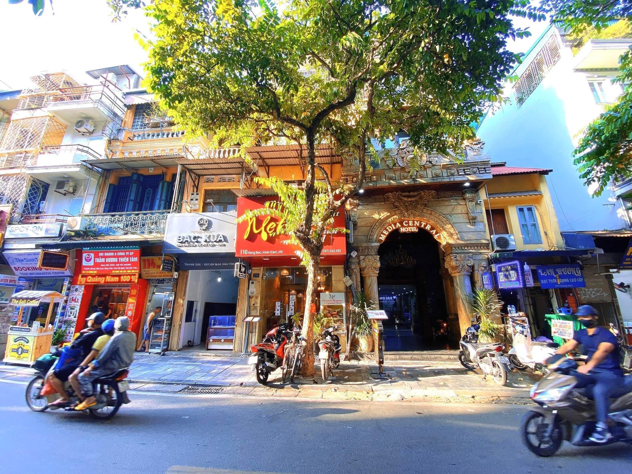 449599935_2406195199573463_4530605661353854459_n