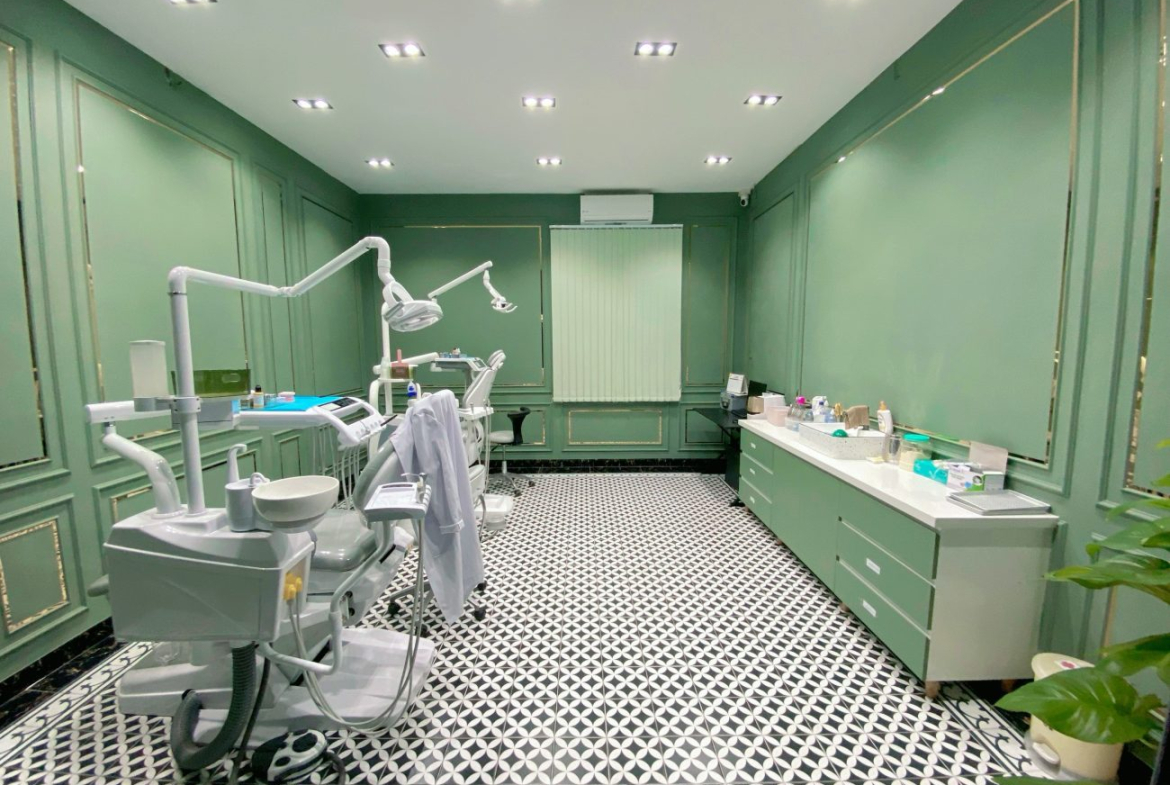 746c6b16-3c4e-4b23-b51f-7760de73f9c5-1300×975