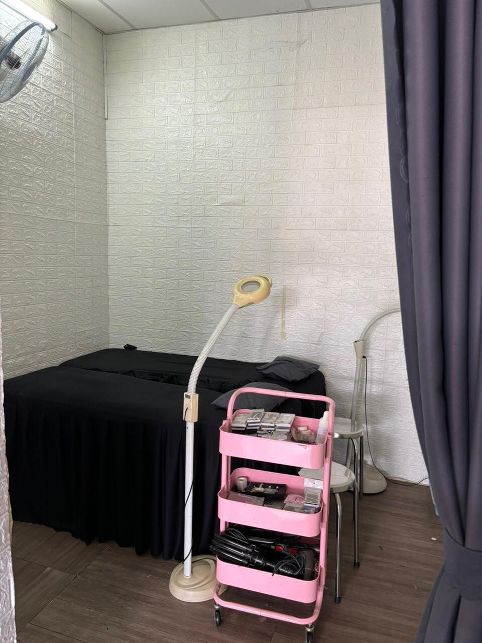 7b54f0fb-1c82-4289-a3d7-480fbad77e09