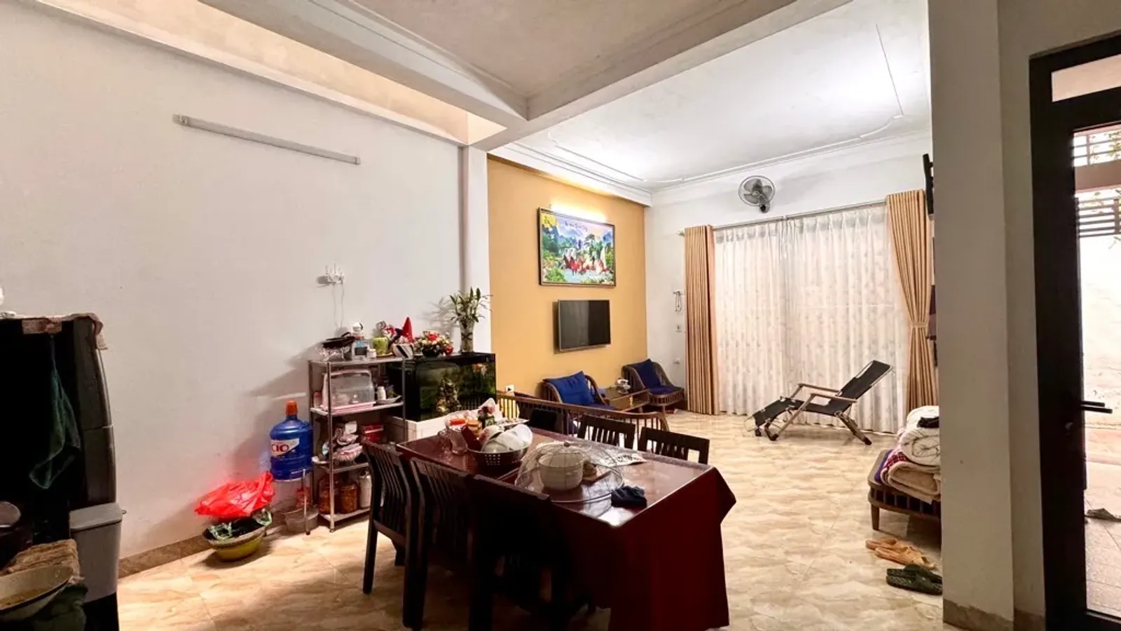 7e5816ff-38c1-5e72-8d04-e267b9074239