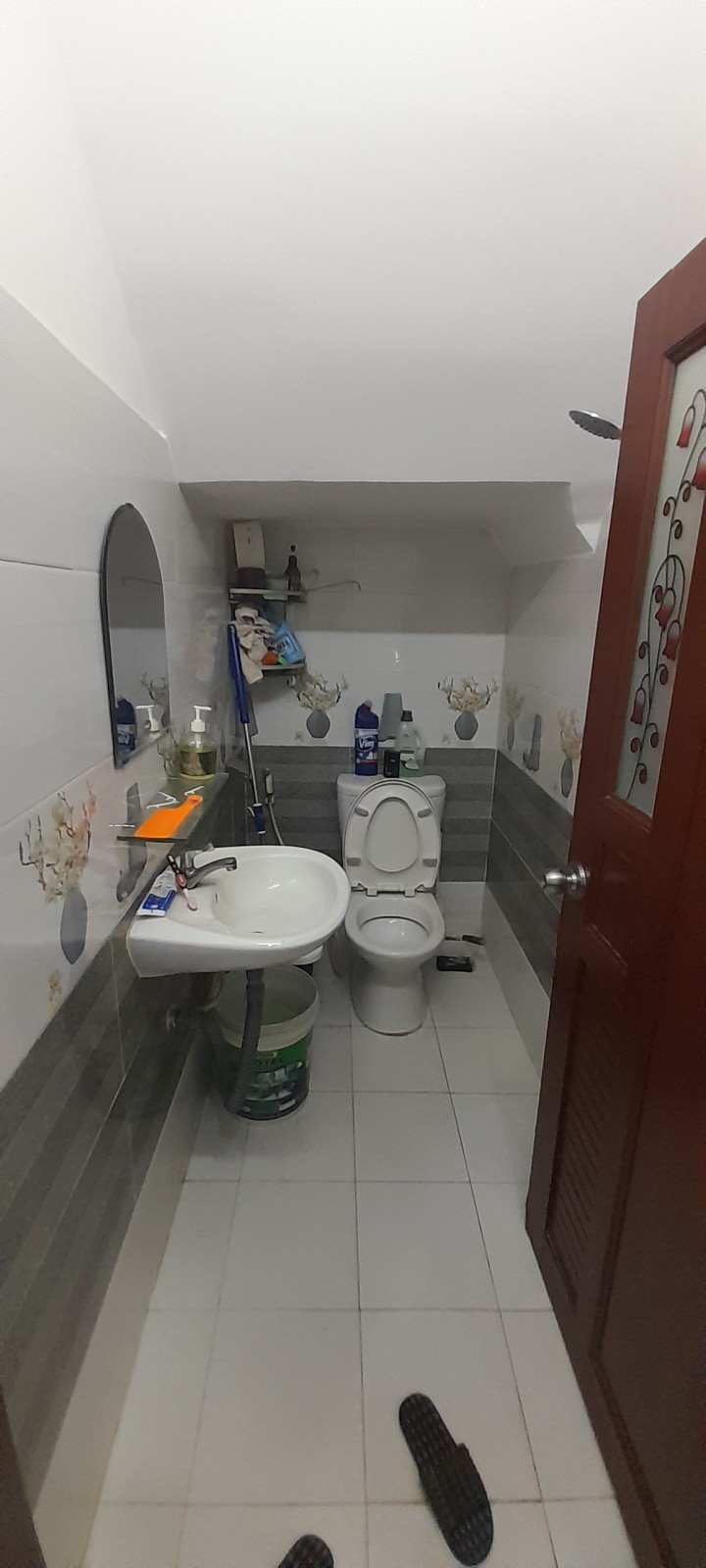 80db8f39ca1912bb748eef945c63b700