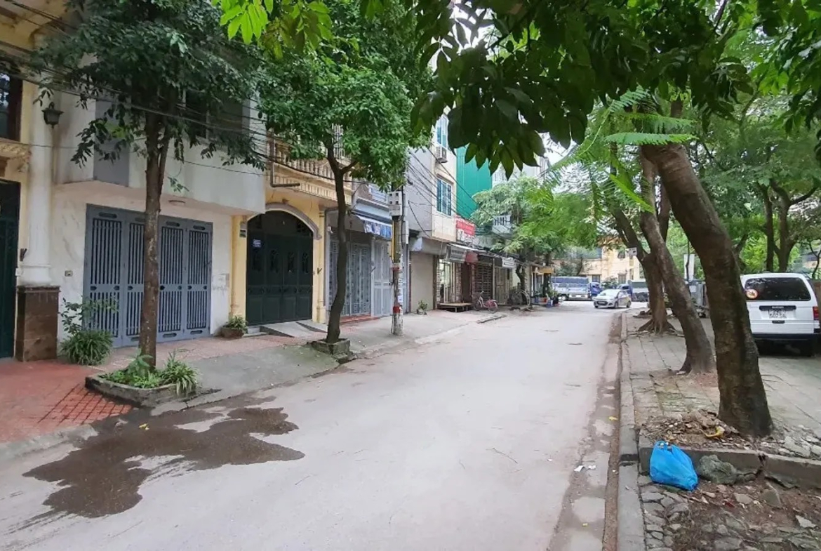 97d52abb-84e3-45d3-a172-56777e9e0100