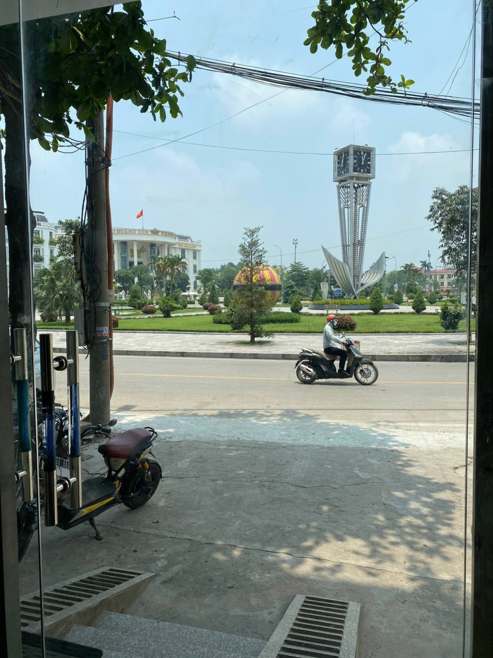 ad709b47-f11c-4747-a23f-6f21ac715adc-975×1300