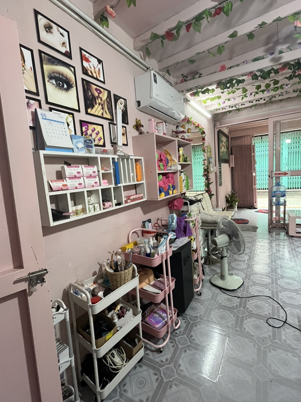 b4ce8cce-ba17-41f4-9095-b9a928e905b8