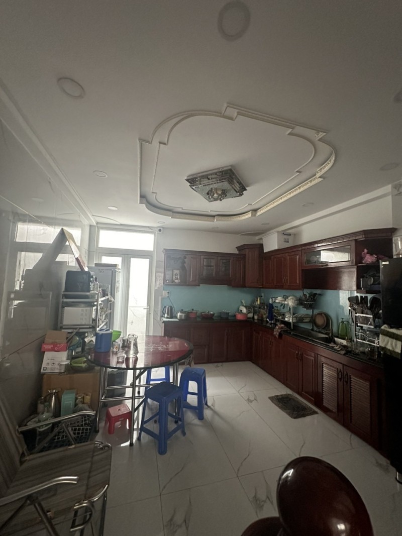 b6da1936590de47d5aebbe264ec4db4e.md