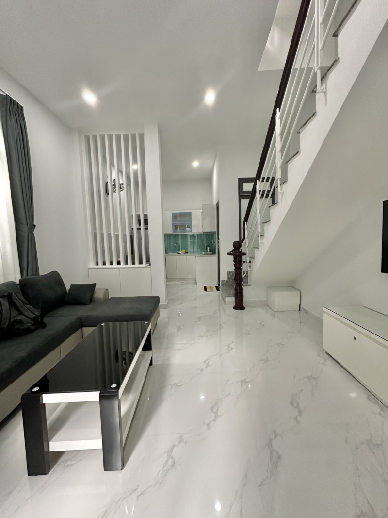 ban-nha-duong-le-van-sy-phuong13-quan-3