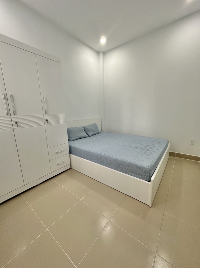 ban-nha-duong-le-van-sy-quan-3