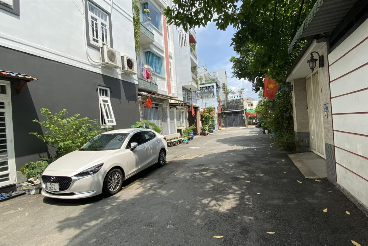 ban-nha-rieng-phuong-linh-trung-thu-duc (9)