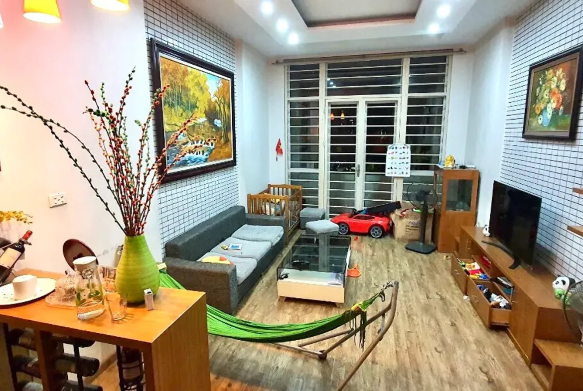 c261c81e-34c1-45a0-9aab-b21311fd4d3a