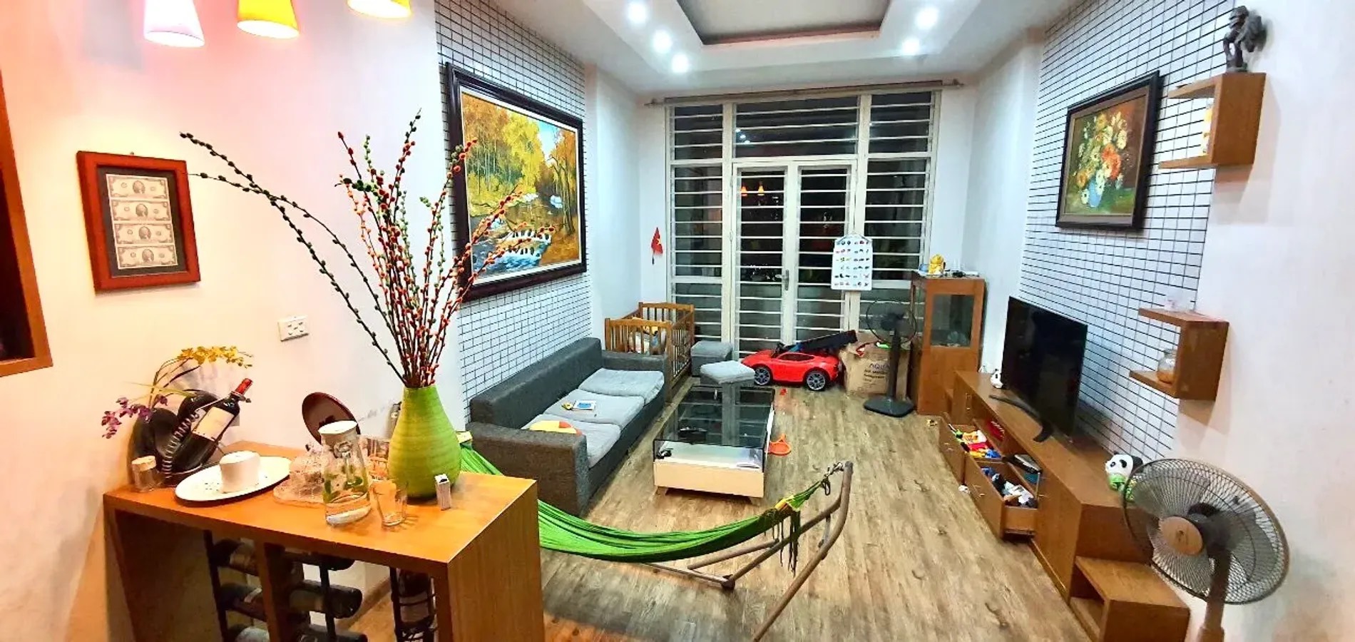 c261c81e-34c1-45a0-9aab-b21311fd4d3a