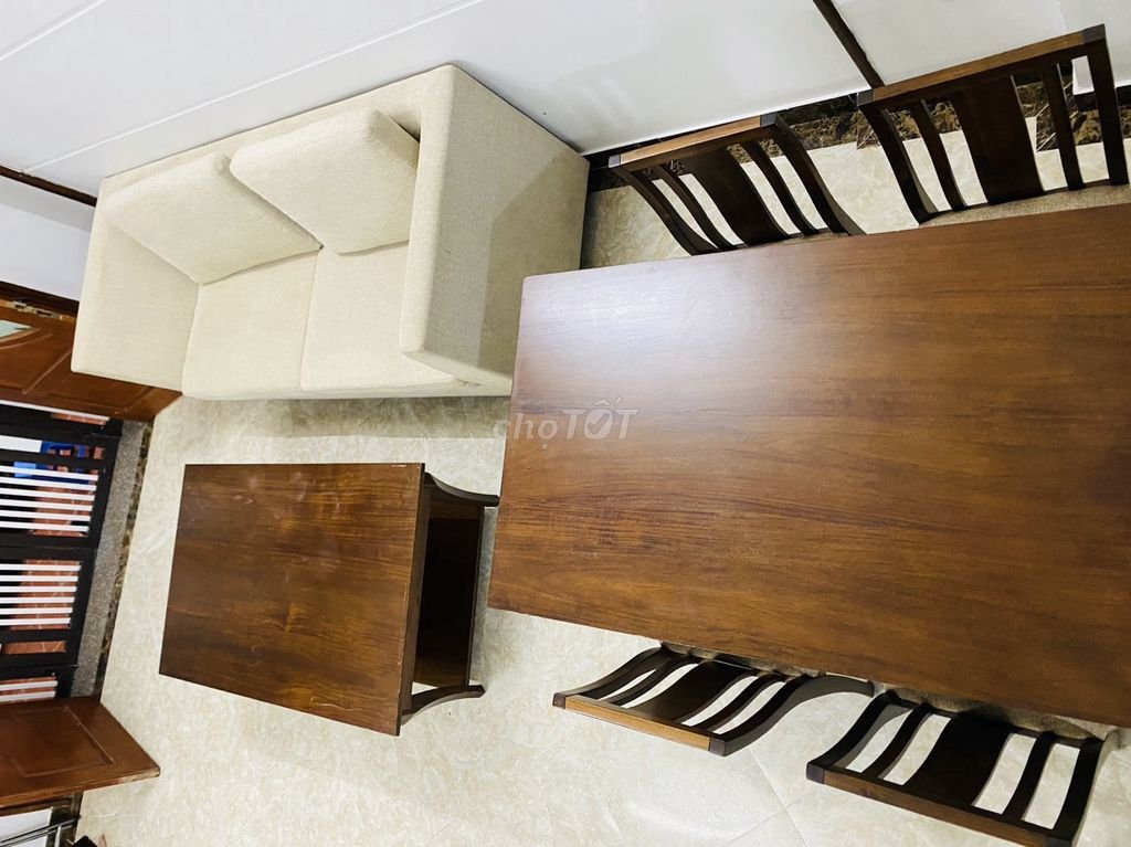 cho_t hue_nha_giai_phong(2)