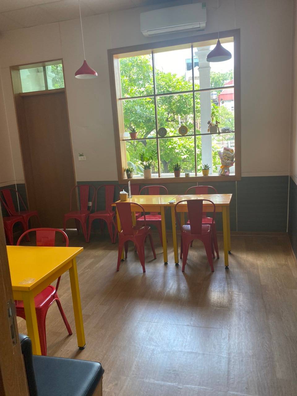 cho_thue_nha_mat_pho_nguyenchithanh_kinhdoanh_hang_an_caphe (3)