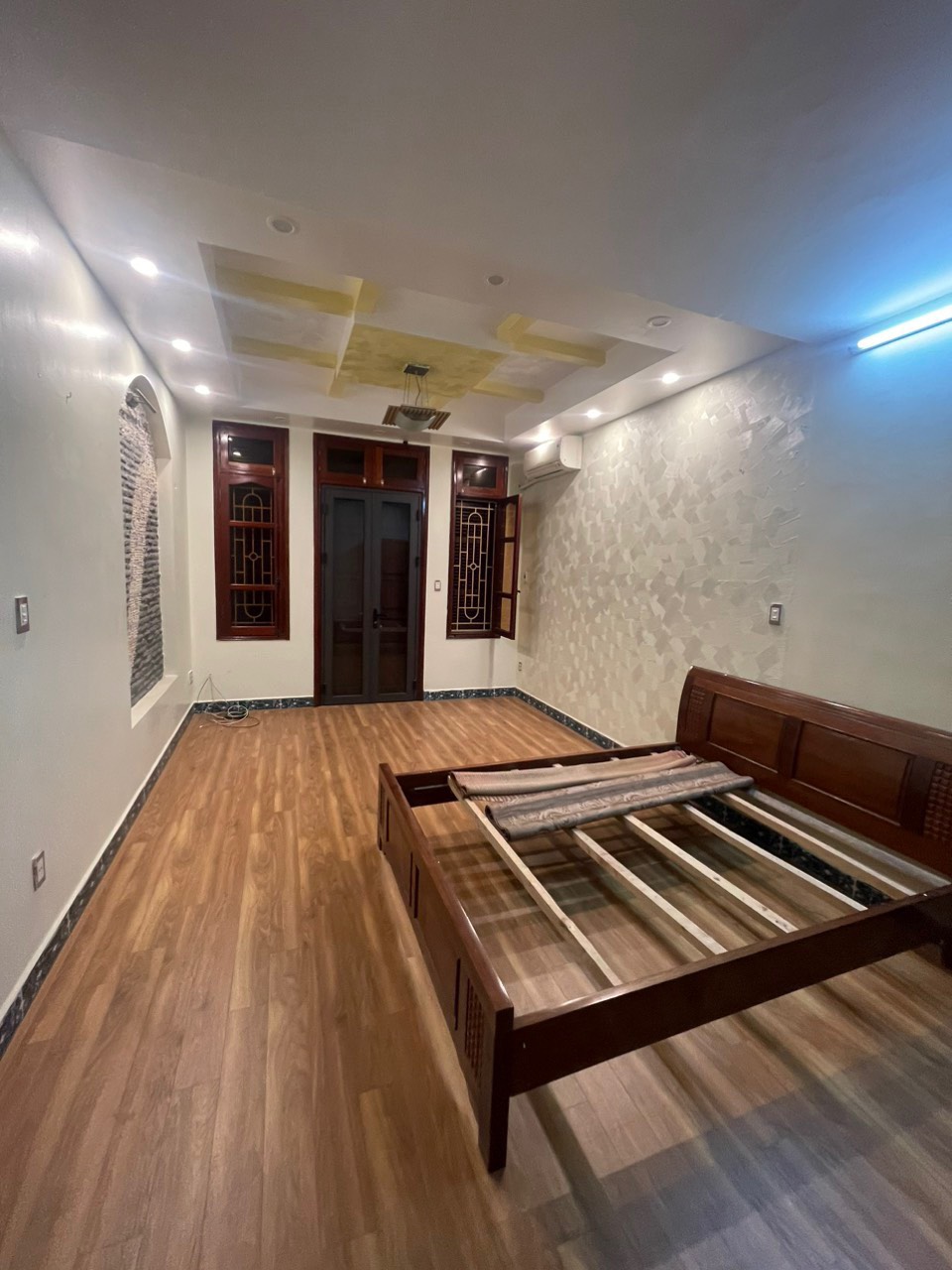 cho_thue_nha_nguyen_ngoc_vu (7)