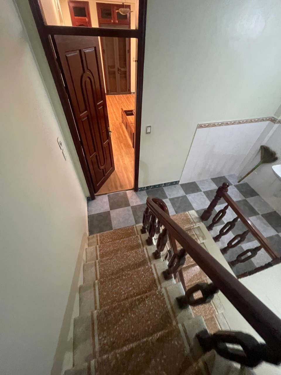 cho_thue_nha_nguyen_ngoc_vu (9)