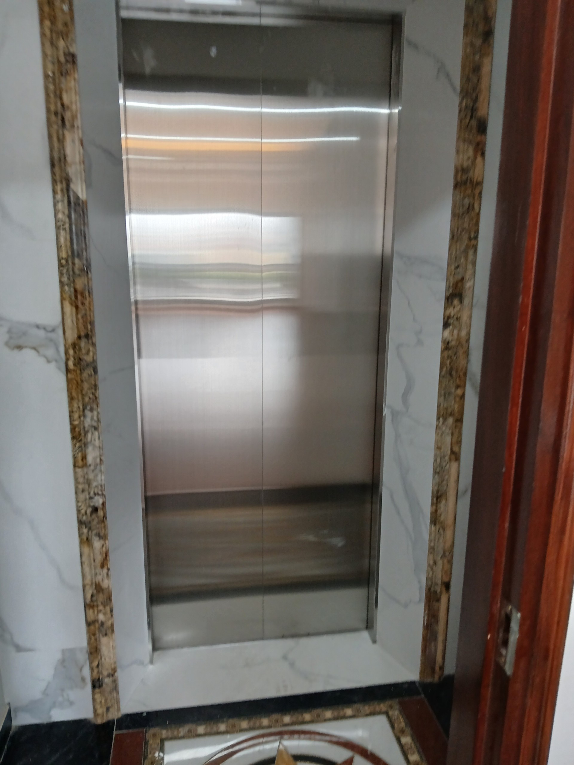 cho_thue_nha_vanh_dai_3_yen_so (9)