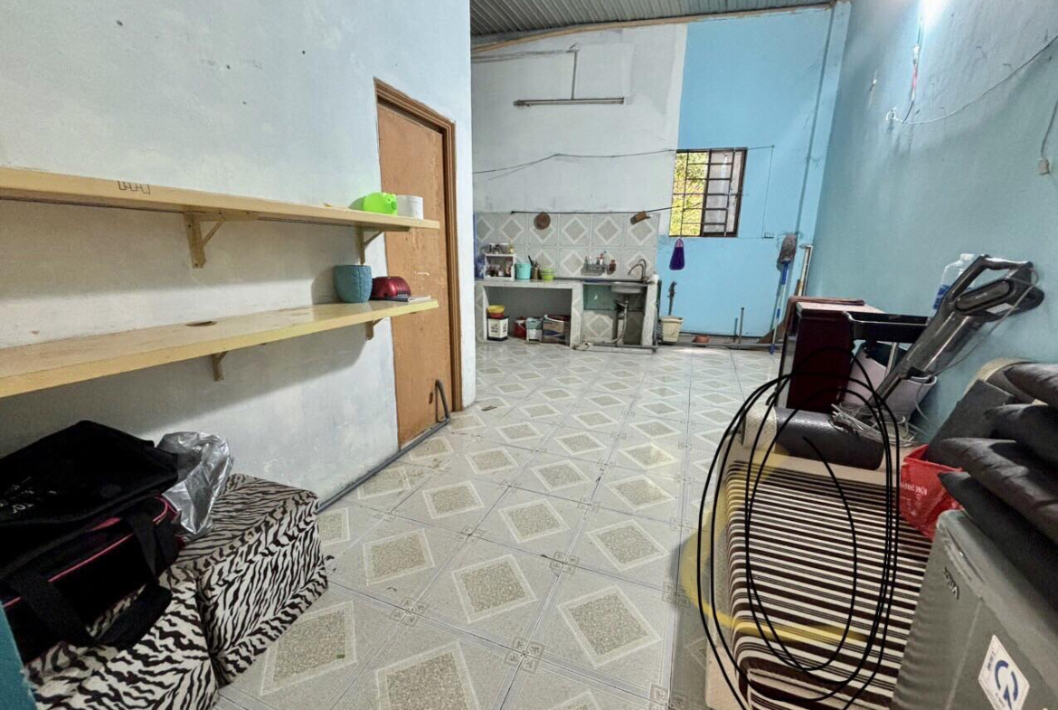 dd18d6c1-c203-477a-bf91-ea0399cdfe25