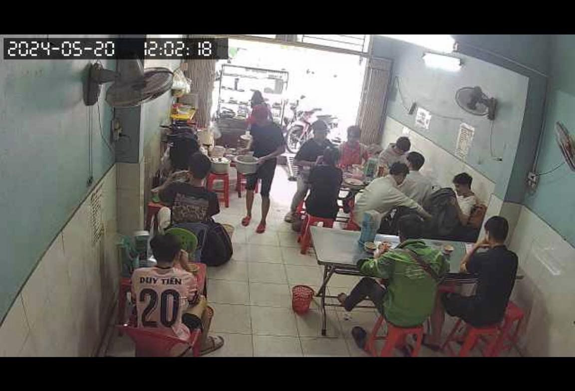 ec4bee21e23647681e2716