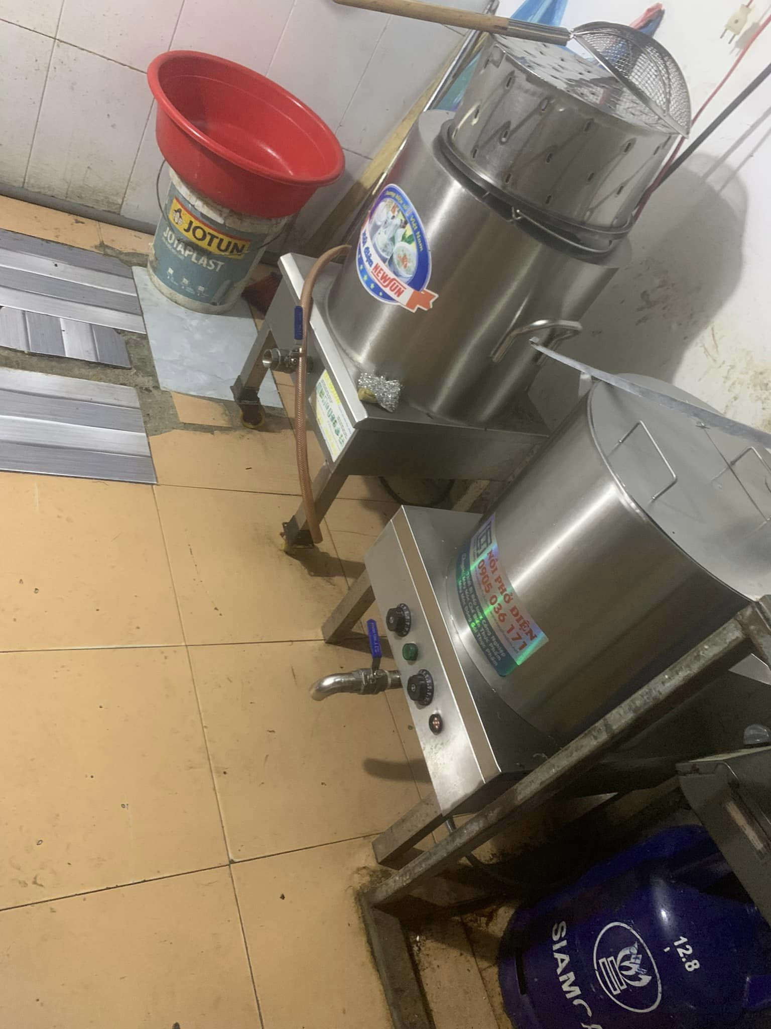 eee49b10b135136b4a2414