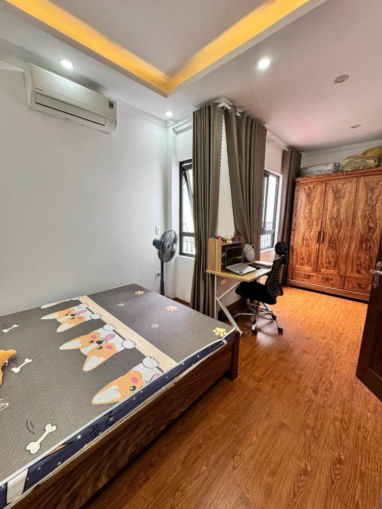 ij0-C4C7F497-lz11b2ah_13_lz11b2j1