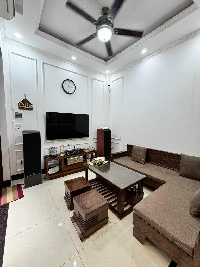 ij0-C4C7F497-lz11b2ah_6_lz11b2eh