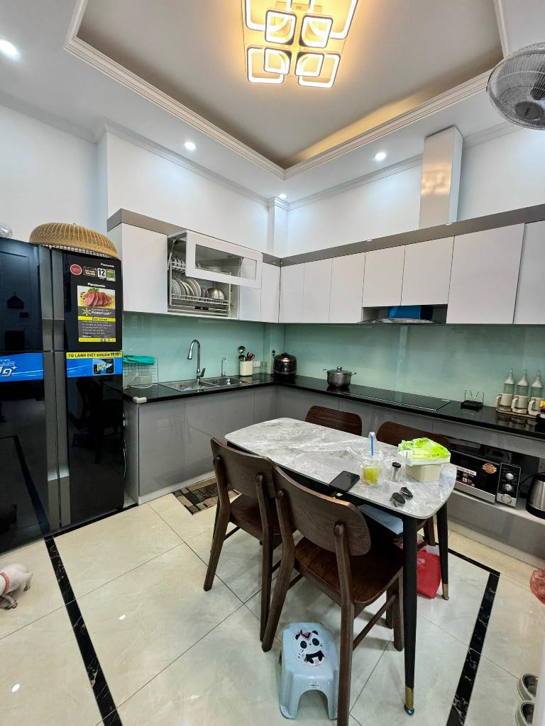 ij0-C4C7F497-lz11b2ah_7_lz11b2fb