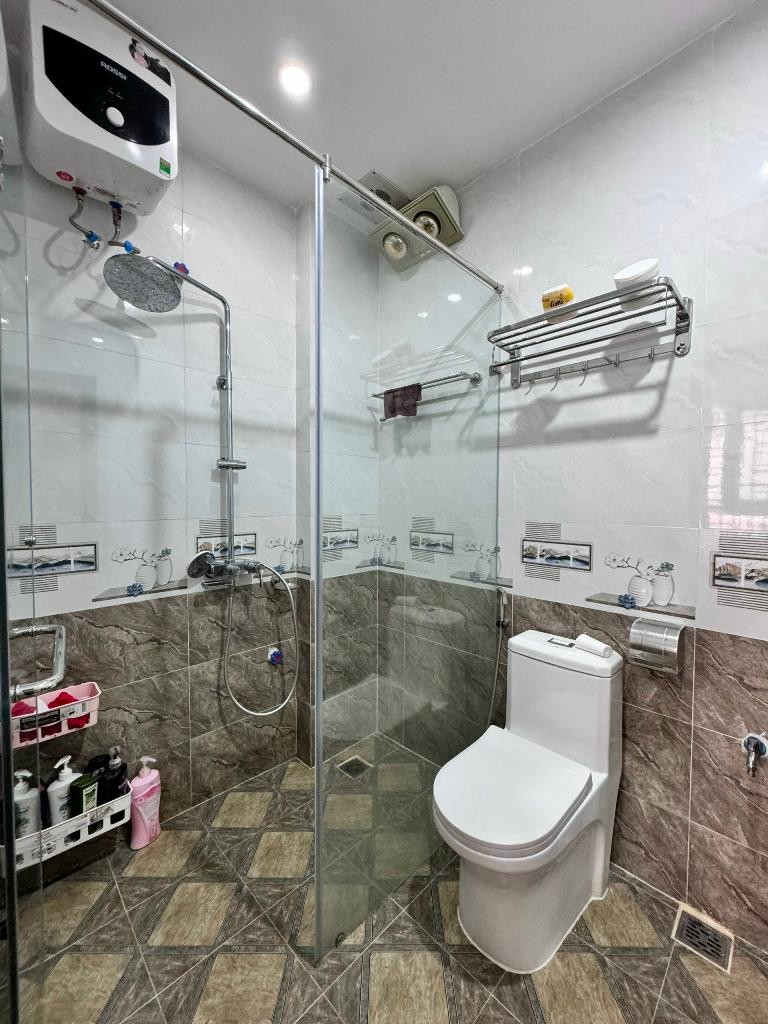 ij0-C4C7F497-lz11b2ah_9_lz11b2gh