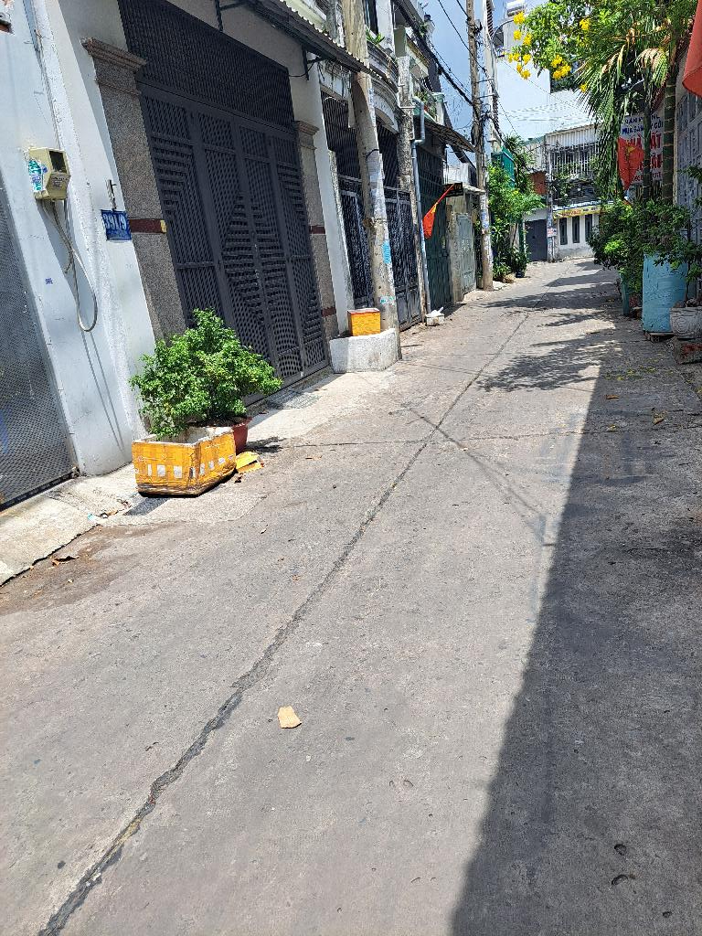 kkm-299CE62A-lwuaybot_13_lwuaybxs